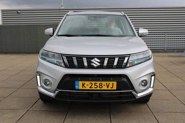Suzuki VITARA 1.4 Boosterjet Style Smart Hybrid Automaat / Clima / Trekhaak