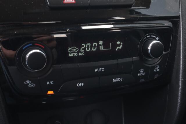 Suzuki VITARA 1.4 BoosterJet Hybrid Style Trekhaak | Adaptive Cruise | Two tone