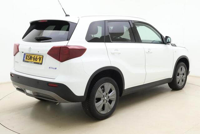 Suzuki VITARA 1.4 Boosterjet Smart Hybrid AllGrip Select 110pk | Automaat | Navigatie | Climate Control | Cruise Control Adaptief | Camera | Stoelverwarming | Lichtmetalen Velgen | Apple Carplay - Android Auto
