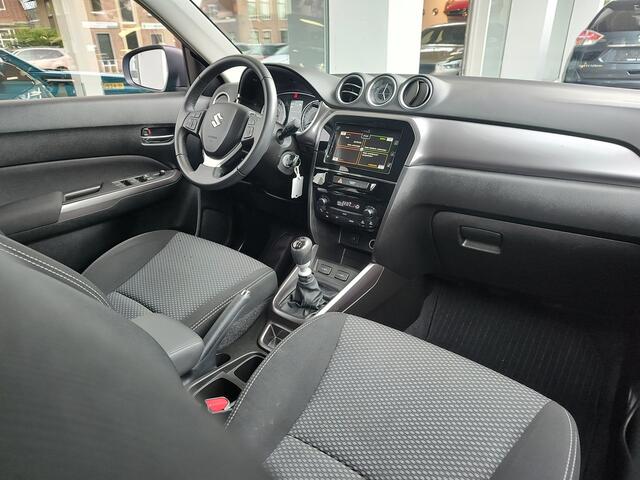 Suzuki VITARA 1.4 BOOSTERJET SMART HYBRID SELECT Navi | Camera | Stoelverwarming | Adaptive Cruise