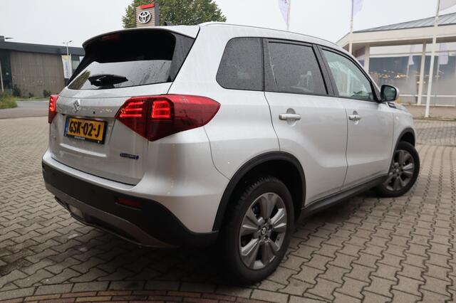 Suzuki VITARA 1.5 Hybrid Select Automaat | All Seasons | Blindspot | Carplay | Adaptive Cruise