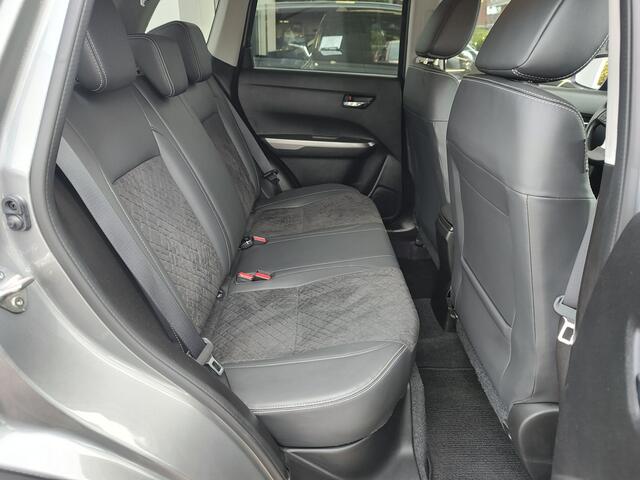 Suzuki VITARA 1.5 HYBRID STYLE AUTOMAAT Adaptive Cruise | Dodehoeksensoren | Keyless