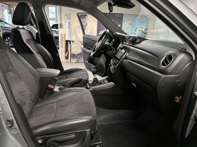Suzuki VITARA 1.4 Boosterjet Style Smart Hybrid Navi | Pano | Camera