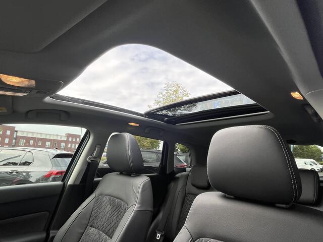 Suzuki VITARA 1.4 Boosterjet Smart Hybrid Style Automaat | €2.000,- voordeel | Meerdere kleuren leverbaar | Pano | Adapt. Cruise | Camera | Dodehoek | Rijstrook | Stoelverwarming | etc. etc.