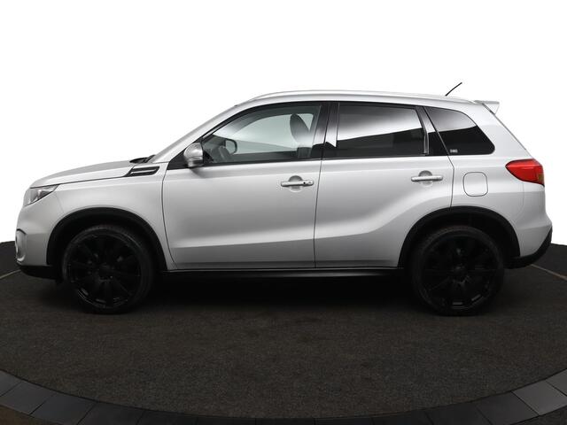 Suzuki VITARA 1.4 S | Stoelverwarming | Achteruitrijcamera | Climate Control | Trekhaak | Spoiler |