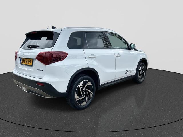 Suzuki VITARA 1.4 Boosterjet Smart Hybrid Style RIJKLAAR | DEMO | All-Seasonbanden | Climate Control | Navigatie | Cruise Control Adaptief