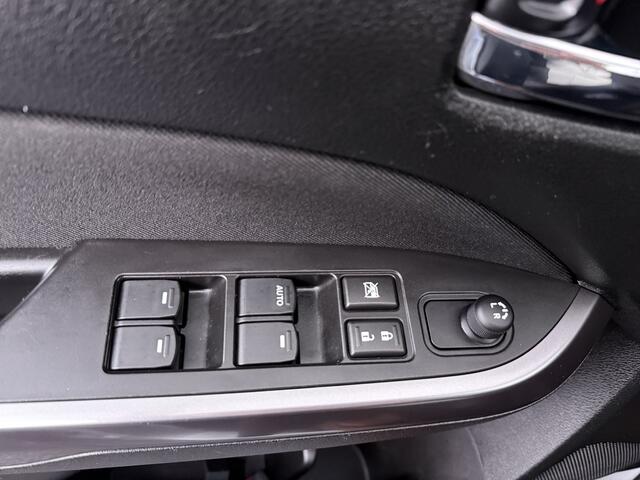 Suzuki VITARA 1.0 Boosterjet Select | Achteruitrijcamera | Bluetooth telefoonverbinding | Voorstoelen verwarmd |