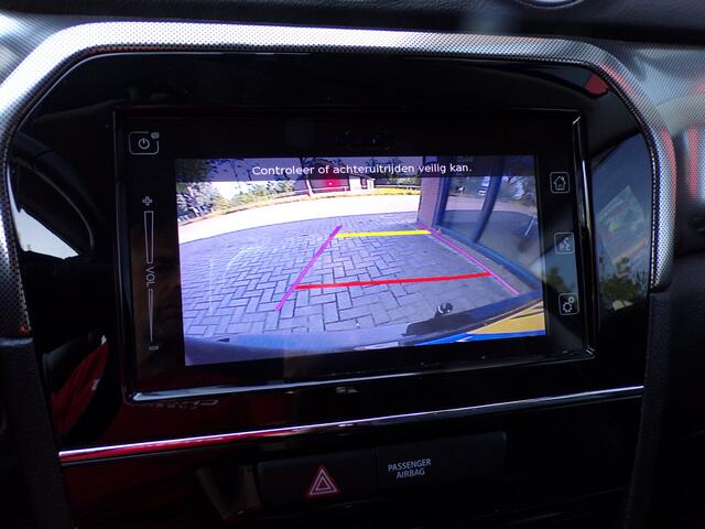 Suzuki VITARA 1.5 Hybrid Style Trekhaak Navi PDC Camera Stoelverw. NAP!!!