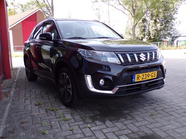 Suzuki VITARA 1.5 Hybrid Style Trekhaak Navi PDC Camera Stoelverw. NAP!!!
