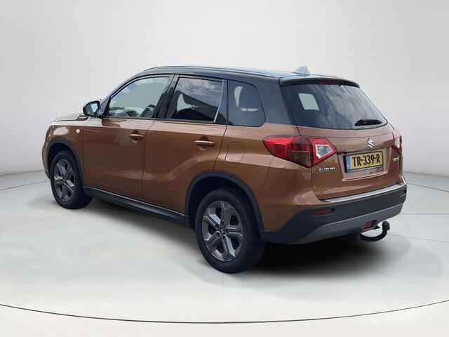 Suzuki VITARA 1.6 Experience **TREKHAAK/ STOELVERWARMING/ PARKEERCAMERA**