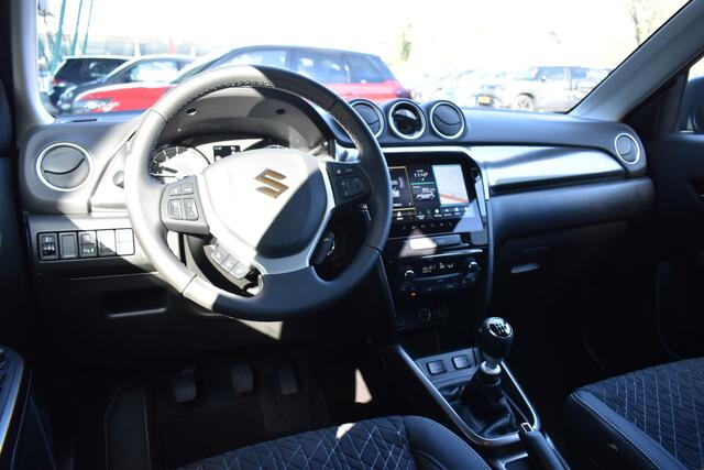 Suzuki VITARA 1.4 Boosterjet Smart Hybrid Style 111pk | Actieprijs! | Incl. Inruilpremie | Climate Control | Parkeersensoren | Navigatie |