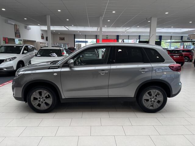 Suzuki VITARA 1.4 Boosterjet Select [ 1500 KG Trekgewicht | ALL-SEASON | APPLE CARPLAY | CAMERA ]