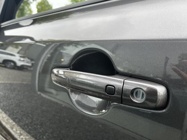 Suzuki VITARA 1.4 Boosterjet Smart Hybrid Style | €2.000,- voordeel | Meerdere kleuren leverbaar | Pano | Adapt. Cruise | Camera | Dodehoek | Rijstrook | Stoelverwarming | Inklapbare spiegels | etc. etc.