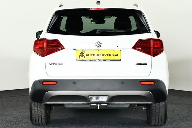 Suzuki VITARA 1.4 Boosterjet Comfort Smart Hybrid / Navi / CarPlay / ACC / Cam