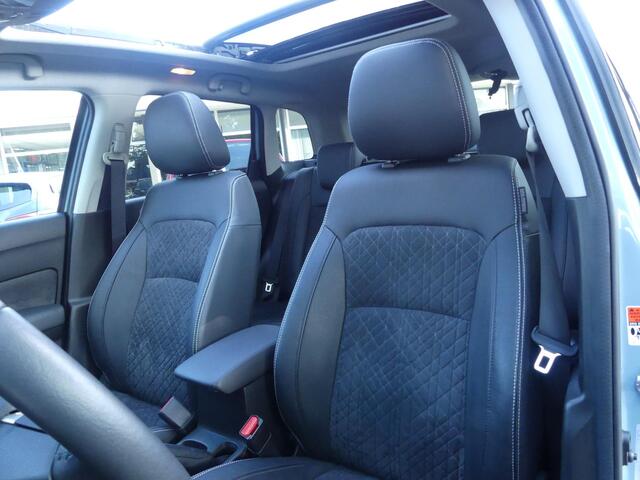 Suzuki VITARA 1.0 Boosterjet Stijl TREKHAAK 1ste Eigenaar, Dealer Onderhouden, Pano Dak, Navi
