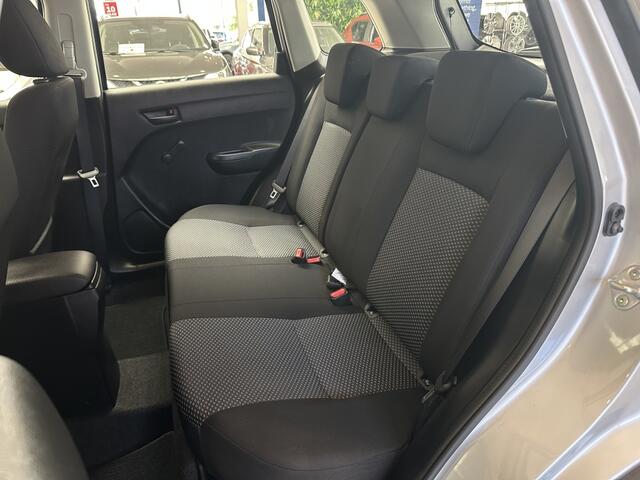 Suzuki VITARA 1.4 Boosterjet Hybride [ CLIMA I DEALER OH I CARPLAY I ADAPTIEVE CRUIS ]
