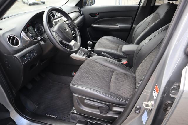 Suzuki VITARA 1.4 BoosterJet Style Hybrid Trekhaak | AdaptiveCruise | Carplay