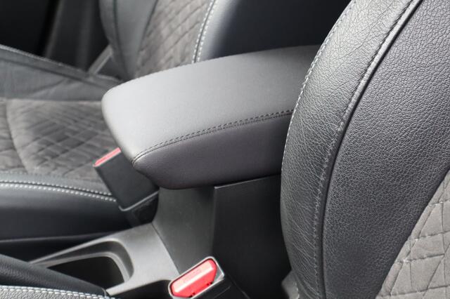 Suzuki VITARA 1.4 BoosterJet Style Hybrid Trekhaak | AdaptiveCruise | Carplay