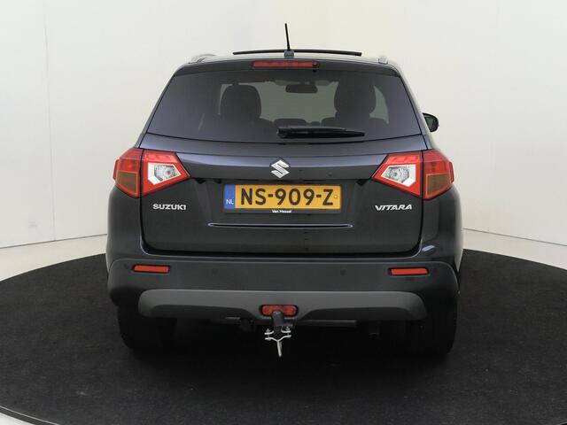 Suzuki VITARA 1.6 High Executive | Navigatie| Panoramadak| Cruise Control |TREKHAAK 1200 kg | Stoelverwarming