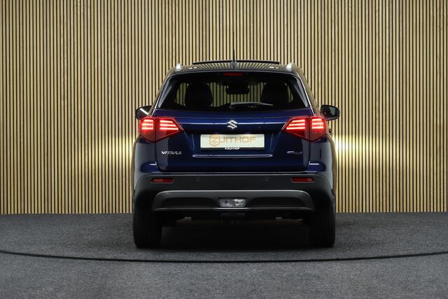 Suzuki VITARA 1.5 Hybrid Automaat Style AllGrip 4X4 | Trekhaak Afn. | Panoramadak | Leder-Alcantara | Camera | Navigatie | Parkeerhulp | Adaptive-cruise | Two-Tone Lak | Dodehoekdetectie