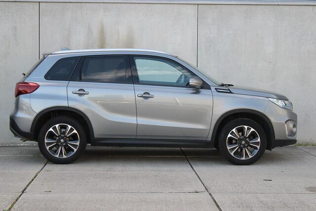 Suzuki VITARA 1.4 Boosterjet Style Smart Hybrid / NAVI / ADAPTIVE CRUISE / NAVI / APPLE CARPLAY