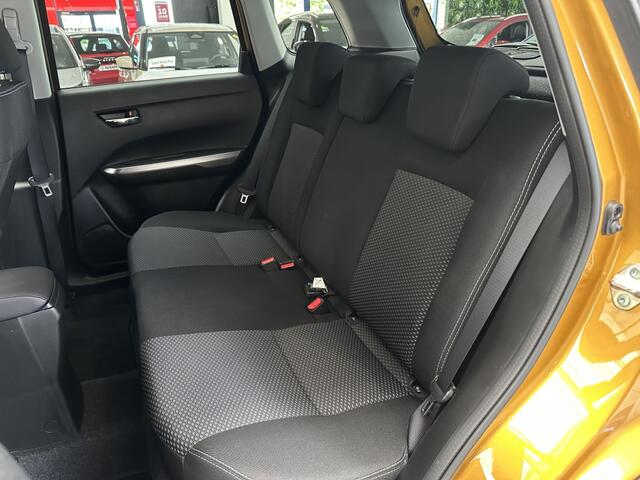 Suzuki VITARA 1.4 Boosterjet Hybride Select [ CAMERA I ADAPTIEVE CRUIS I STOELVERWARMING ]