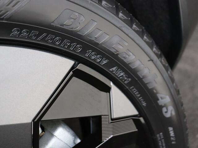 Suzuki VITARA e Style Allgrip-e 61 kWh | Black Rhino Pack | All Season 19" | 360 camera | Panoramadak |