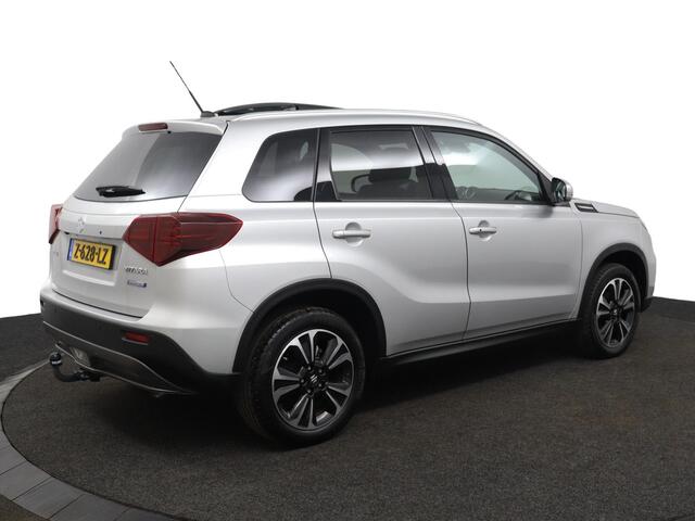 Suzuki VITARA 1.4 Boosterjet Style Smart Hybrid | Climate control | Cruise control adaptive | Navigatie | Apple car play, Android auto | Stoelverwarming | Trekhaak | Panoramadak |