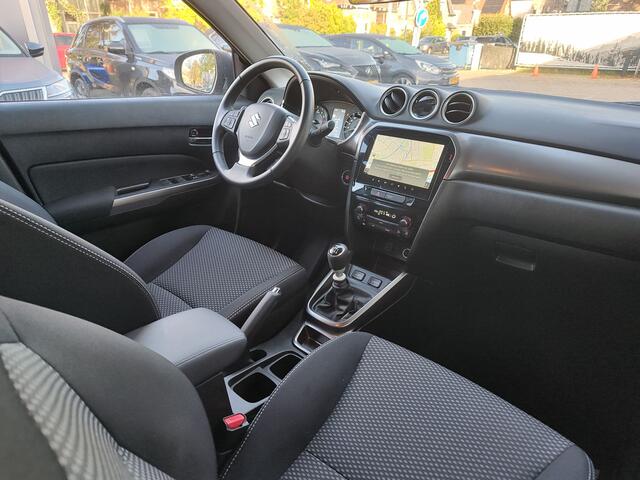 Suzuki VITARA 1.4 BOOSTERJET SELECT SMART HYBRID Keyless | Camera | Trekhaak | Stoelverwarming | Navi – foto 5