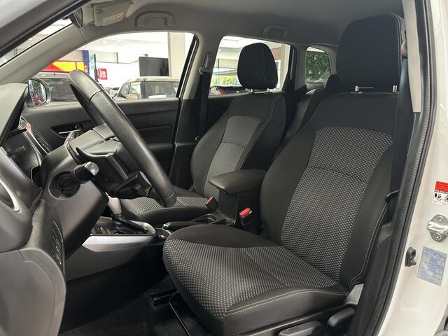 Suzuki VITARA 1.4 Boosterjet Select Smart Hybride [ TREKHAAK I CAMERA I NAVI I ADAPTIEVE CRUISE ]