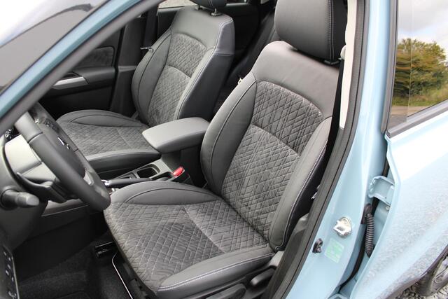 Suzuki VITARA 1.4 Boosterjet Smart Hybrid Style Automaat, Panoramadak, STIJL uitvoering!