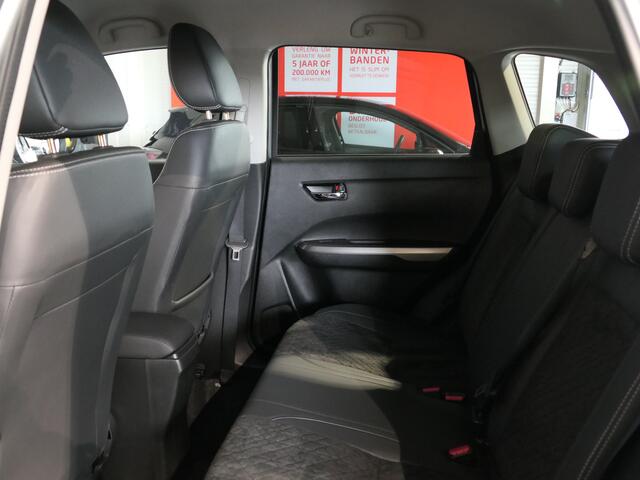 Suzuki VITARA 1.4 Boosterjet Style Smart Hybrid - Afneembare trekhaak - Dodehoek - Navi - Sensoren – foto 8