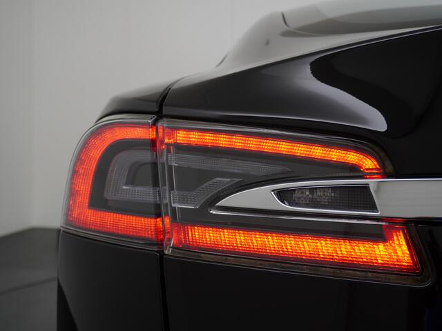 Tesla MODEL S 75D 476pk AWD Luchtvering Performance Enhanced AutoPilot Navi Panorama-Dak Camera Adaptive-Led Premium Conncetivity Elektr.-1/2-Leer-Stoel+Achterklep+Geheugen+Bank+Spiegels+Stuur-verwarmd Elektr.A-klep Keyless Premium-Audio 19"LM 4WD Schuifkanteldak Wi-Fi
