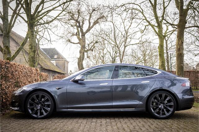 Tesla MODEL S 100D Enhanced Autopilot 21" Trekhaak Carbon