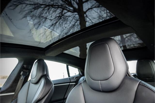 Tesla MODEL S 100D Enhanced Autopilot 21" Trekhaak Carbon