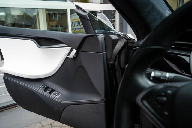 Tesla MODEL S Performance Ludicrous