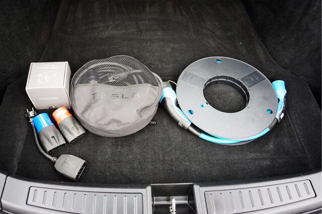 Tesla MODEL S 90D SOH 93% Free SC01 MCU2 Upgrade CCS