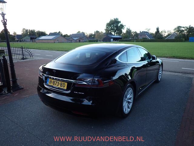 Tesla MODEL S Long Range RAVEN !! 89%SOH / CCS / AUTOPILOT / PREMIUM