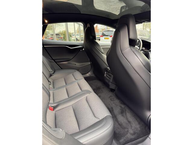 Tesla MODEL S 75D Base Pano full self drive luchtvering