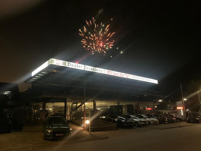 Tesla MODEL S 75D BASE | PANORAMA DAK | 20 INCH | AUTOPILOT | NL-AUTO | BTW-AUTO!!