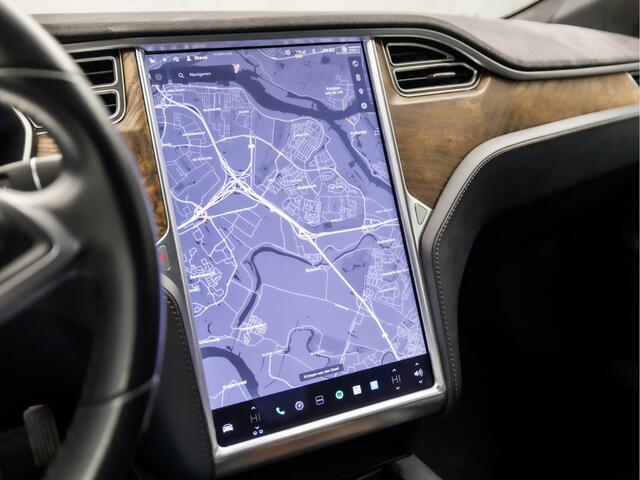 Tesla MODEL S 90D Performance Pack 422Pk (PANORAMADAK, AUTOPILOT, LUCHTVERING, ALCANTARA HEMEL, SFEERVERLICHTING, NIEUWSTAAT)