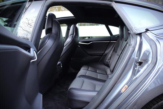 Tesla MODEL S 75D Base |AUTOPILOT 3|PANO|360°|CSS