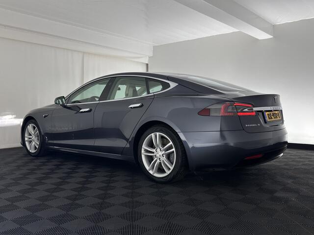Tesla MODEL S 100D [ 3-Fase ] {SOH-86%} (INCL.BTW) *PANO | AUTO-PILOT | NAPPA-LUXURY-LEATHER | CCS-FASTLOADER | FULL-LED | NAVI-FULLMAP | KEYLESS | MEMORY-PACK | HEATED-COMFORTSEATS | DIGI-COCKPIT | 19"ALU*