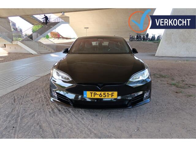 Tesla MODEL S 75D met twee sets velgen