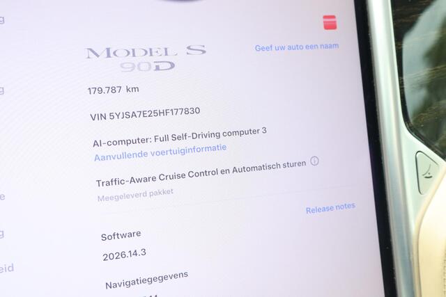 Tesla MODEL S 90D Base | SOH 85,6 % | Luchtvering | Elek Panoramadak | Convenience Pack | Pack Premium Plus