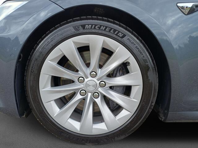 Tesla MODEL S 75D Base (Free Supercharging/zie tekst) /Prachtige auto!/Nieuwprijs Euro 106.800,-/Pano/Leder/NL/