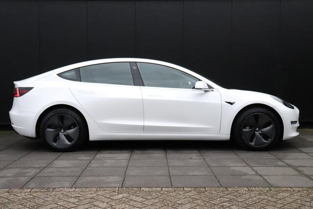 Tesla Model 3 Long Range AWD 75 kWh | LEDER | CAMERA | PANO | CRUISE |