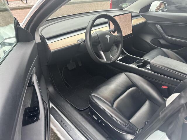 Tesla Model 3 Long Range AWD 75 kWh 19"Autopilot FSD Comp Camera Leder Panodak