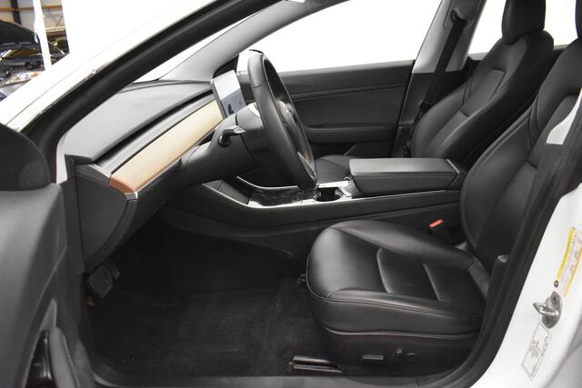 Tesla Model 3 Standard RWD Plus 60 kWh 19"Trekhaak Autopilot FSD Comp 360º Camera Panodak Leder