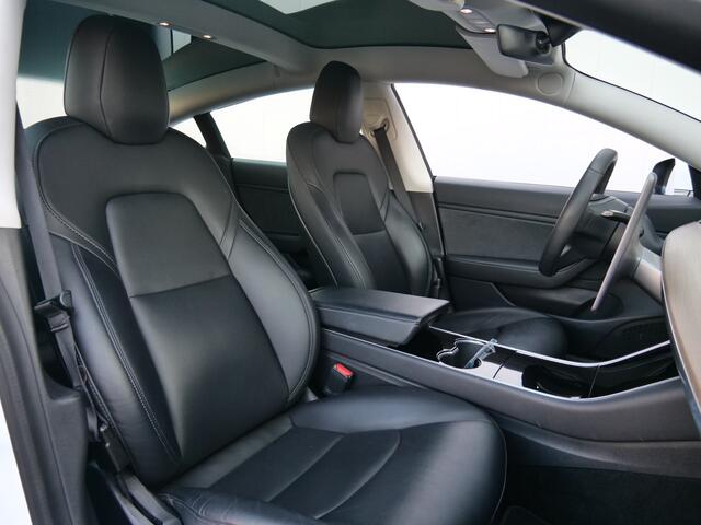 Tesla Model 3 Long Range AWD 75 kWh 351pk Automaat Autopilot / Leder / Navigatie